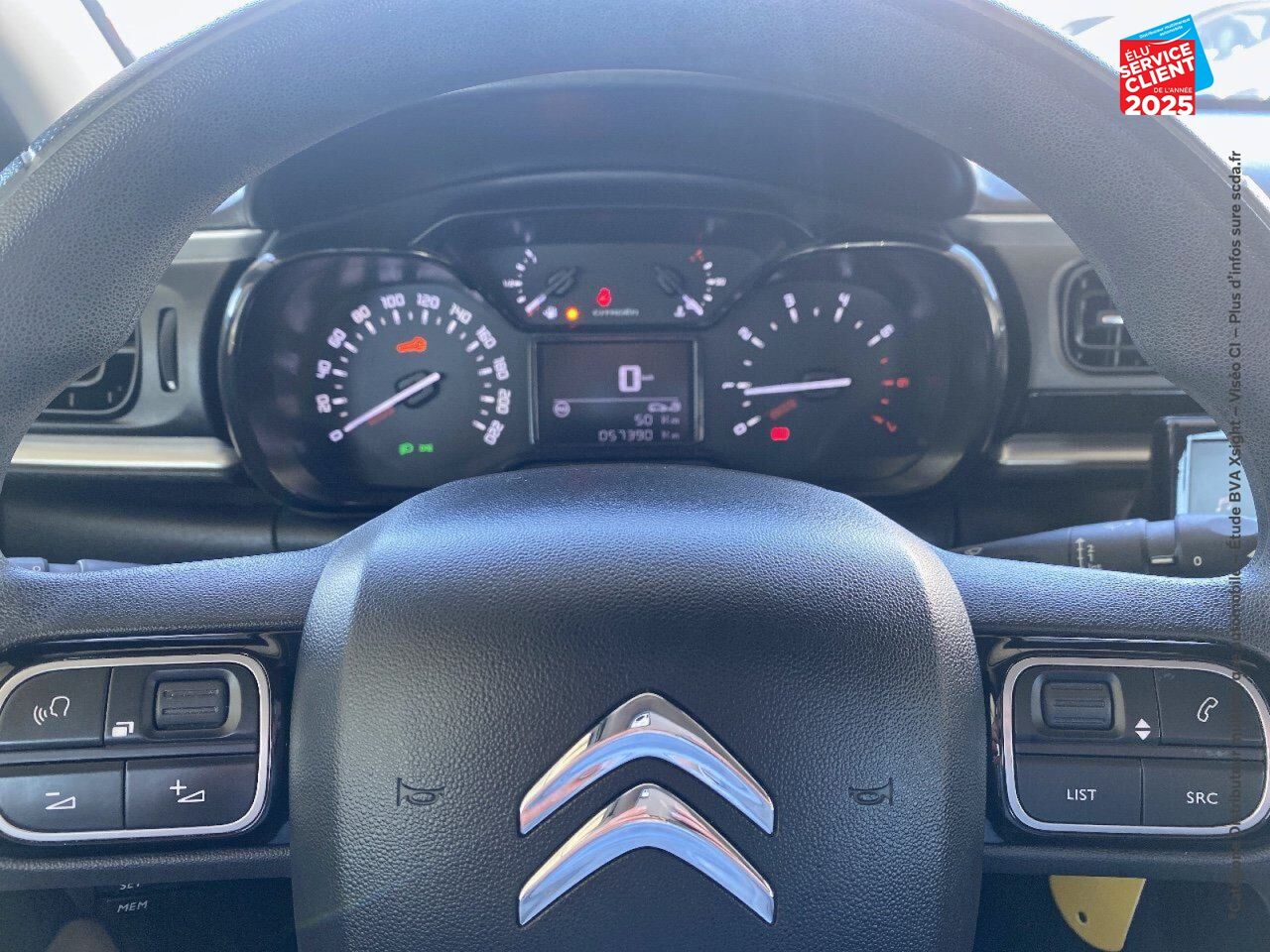Véhicule d'occasion CITROEN C3 PURETECH 82CH GRAPHIC SS E6.D-TEMP chez Opel Verdun
