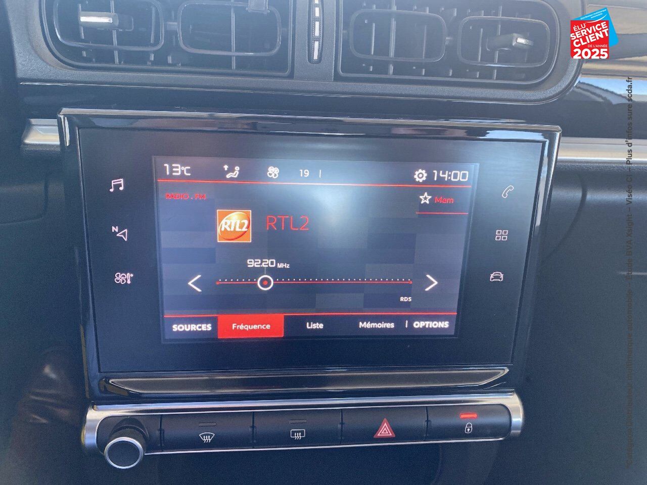 Véhicule d'occasion CITROEN C3 PURETECH 82CH GRAPHIC SS E6.D-TEMP chez Opel Verdun