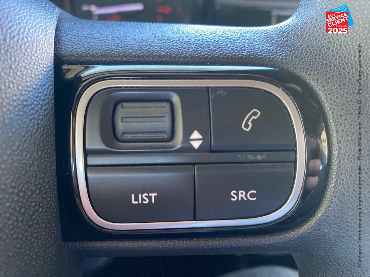 Véhicule d'occasion CITROEN C3 PURETECH 82CH GRAPHIC SS E6.D-TEMP chez Opel Verdun