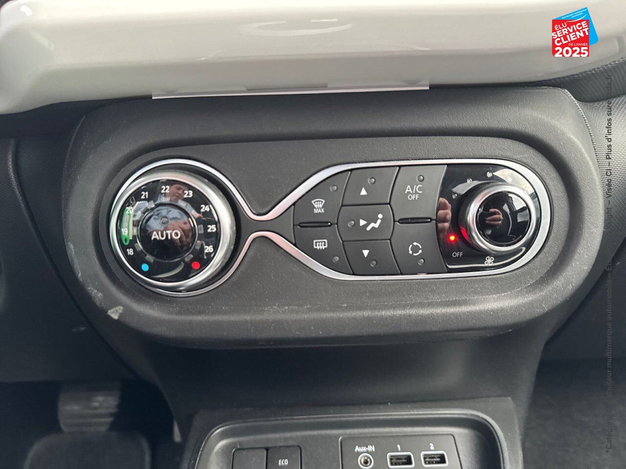 Véhicule d'occasion RENAULT TWINGO E-TECH ELECTRIC INTENS R80 ACHAT INTEGRAL - 21 GPS CAMERA chez Renault Colmar
