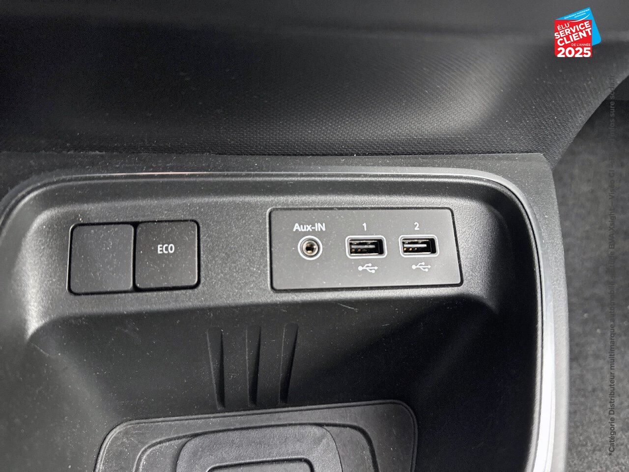 Véhicule d'occasion RENAULT TWINGO E-TECH ELECTRIC INTENS R80 ACHAT INTEGRAL - 21 GPS CAMERA chez Renault Colmar
