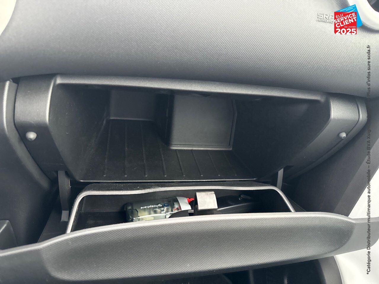 Véhicule d'occasion RENAULT TWINGO E-TECH ELECTRIC INTENS R80 ACHAT INTEGRAL - 21 GPS CAMERA chez Renault Colmar