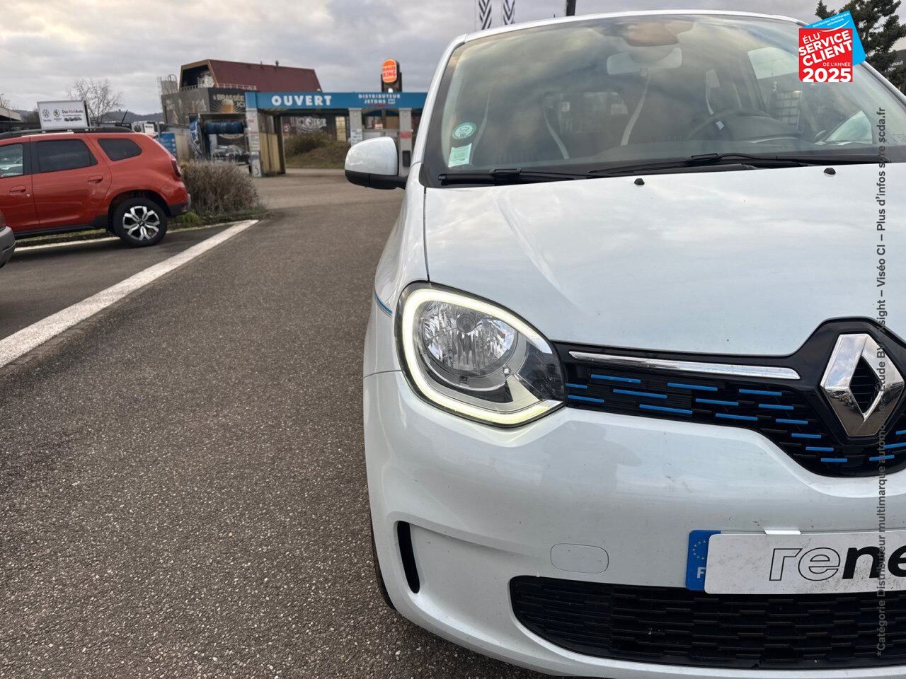 Véhicule d'occasion RENAULT TWINGO E-TECH ELECTRIC INTENS R80 ACHAT INTEGRAL - 21 GPS CAMERA chez Renault Colmar