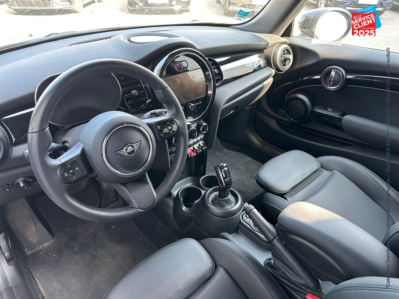 Véhicule d'occasion MINI MINI COOPER 136CH EDITION CAMDEN BVA7 SIEGES CHAUF/CUIR GPS chez Opel Saint-Dizier
