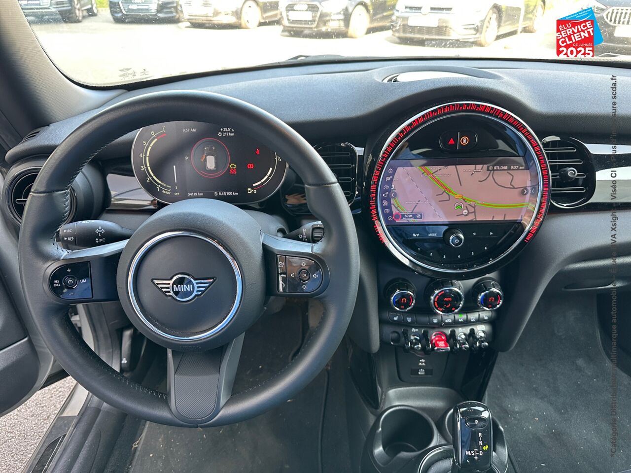 Véhicule d'occasion MINI MINI COOPER 136CH EDITION CAMDEN BVA7 SIEGES CHAUF/CUIR GPS chez Opel Saint-Dizier