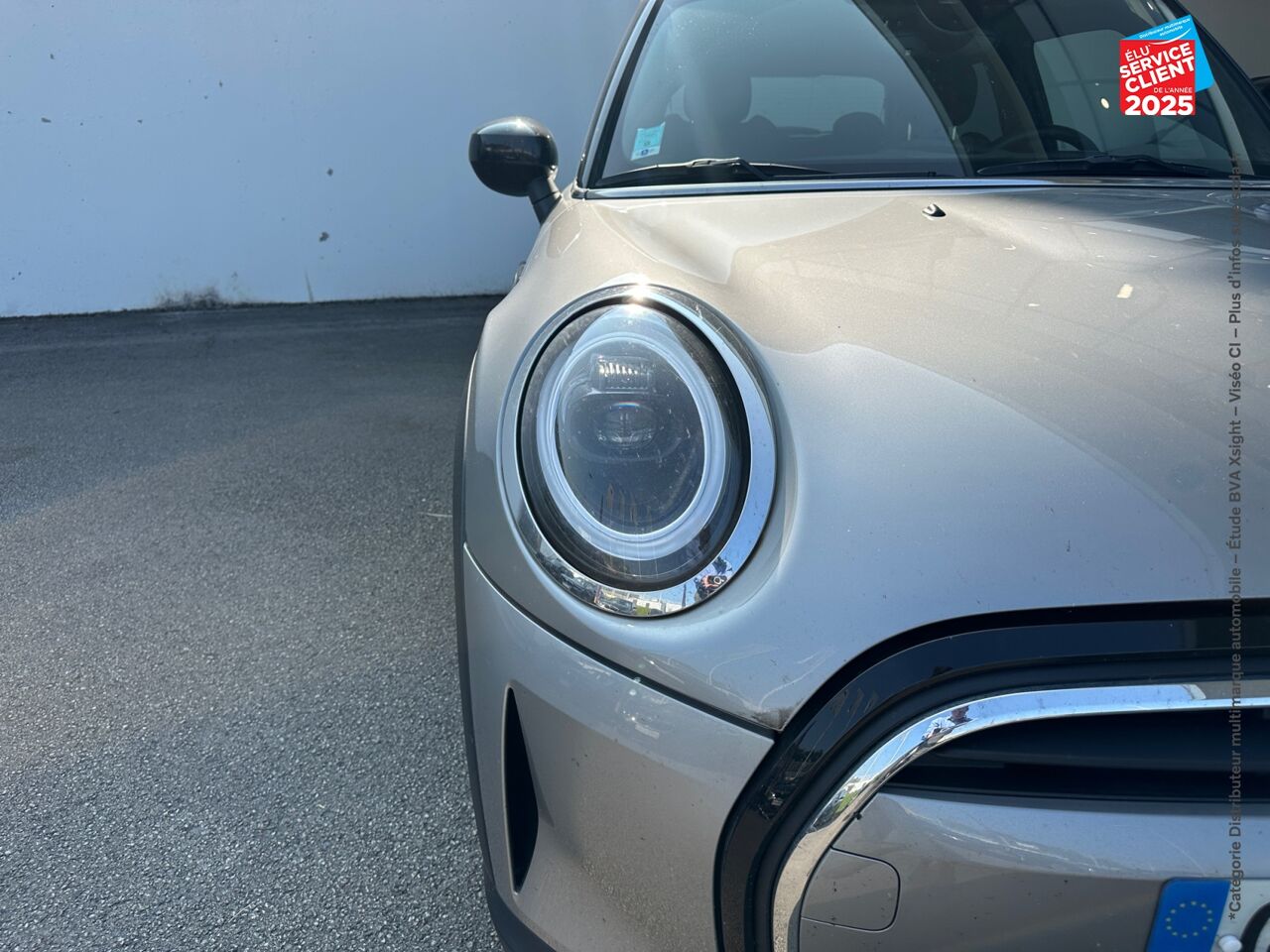 Véhicule d'occasion MINI MINI COOPER 136CH EDITION CAMDEN BVA7 SIEGES CHAUF/CUIR GPS chez Opel Saint-Dizier