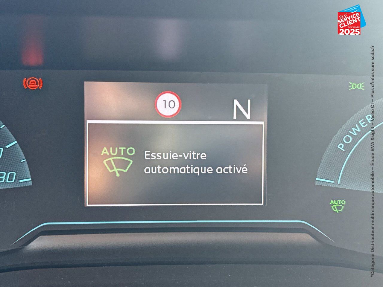 Véhicule d'occasion PEUGEOT 208 E-136CH ACTIVE chez Renault Saint-Louis