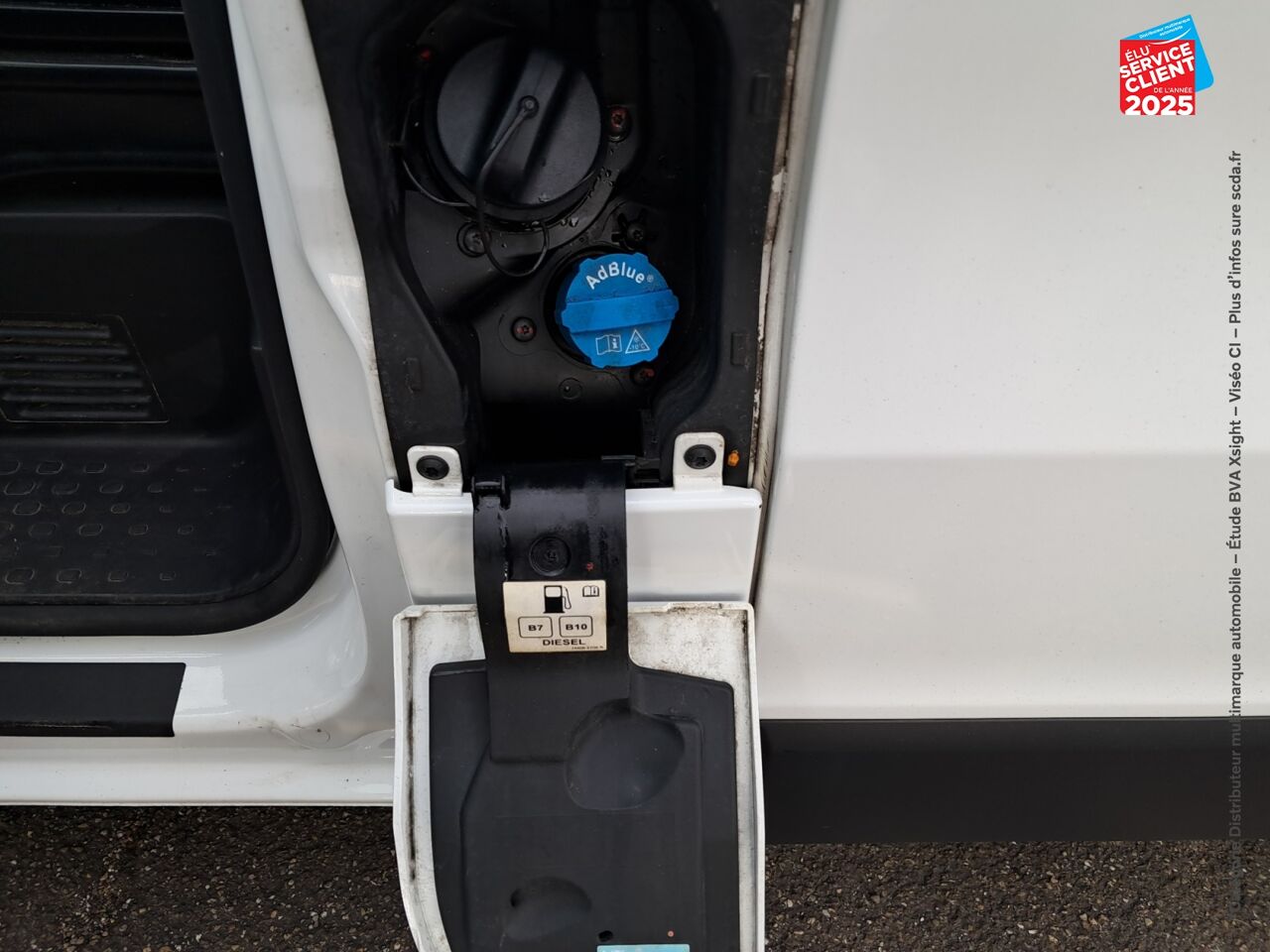 Véhicule d'occasion RENAULT TRAFIC FG L2H1 1200 1.6 DCI 145CH ENERGY GRAND CONFORT EURO6 chez Renault Colmar