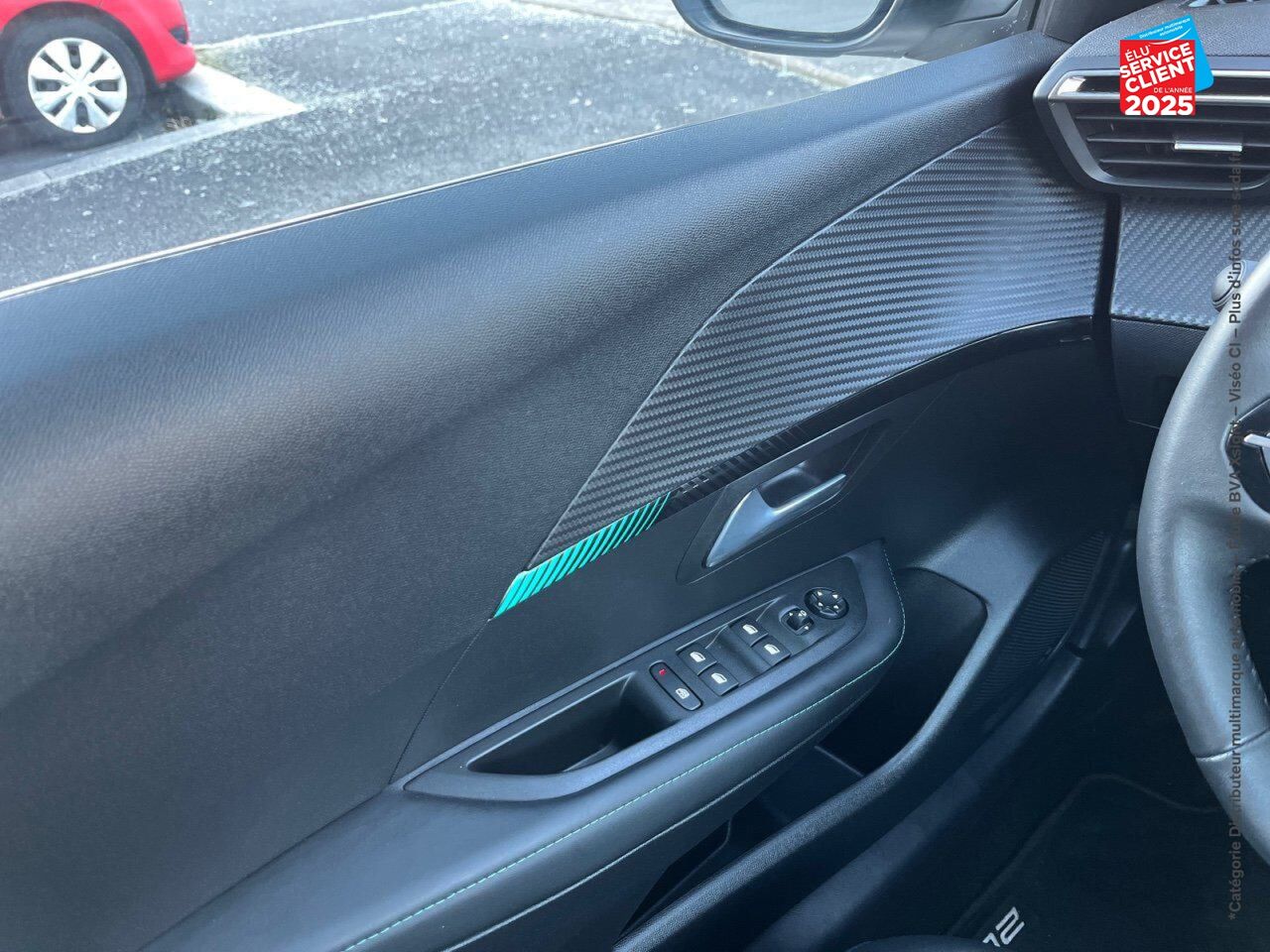 Véhicule d'occasion PEUGEOT 208 1.2 PURETECH 100CH SS ALLURE PACK chez Peugeot Sedan