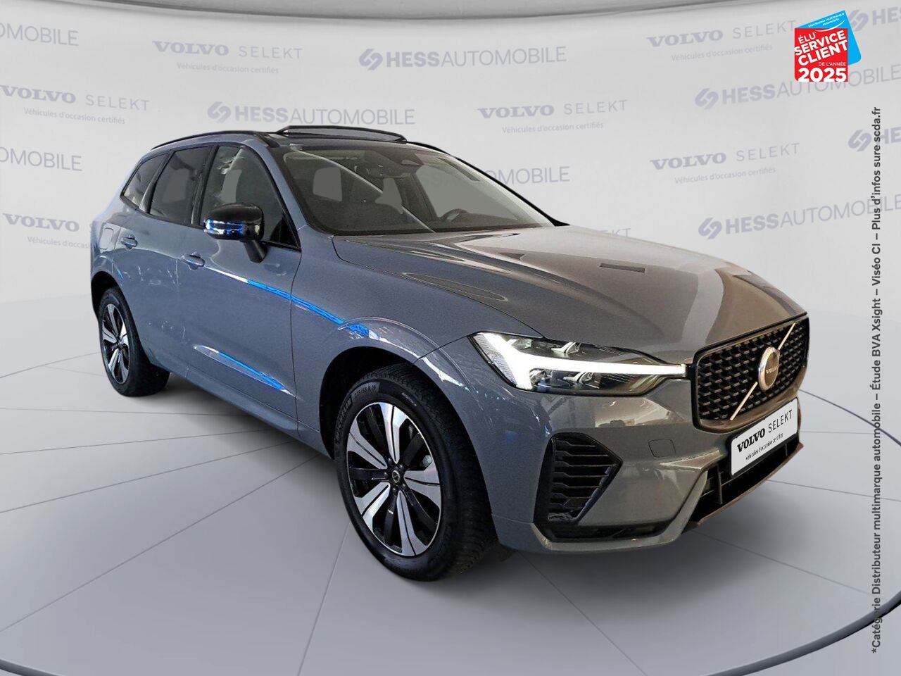Véhicule d'occasion VOLVO XC60 T6 AWD 253 + 145CH PLUS STYLE DARK GEARTRONIC chez Volvo Epernay