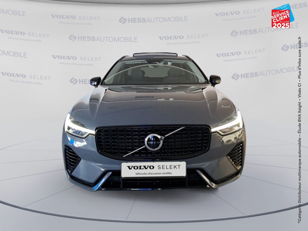 Véhicule d'occasion VOLVO XC60 T6 AWD 253 + 145CH PLUS STYLE DARK GEARTRONIC chez Volvo Epernay