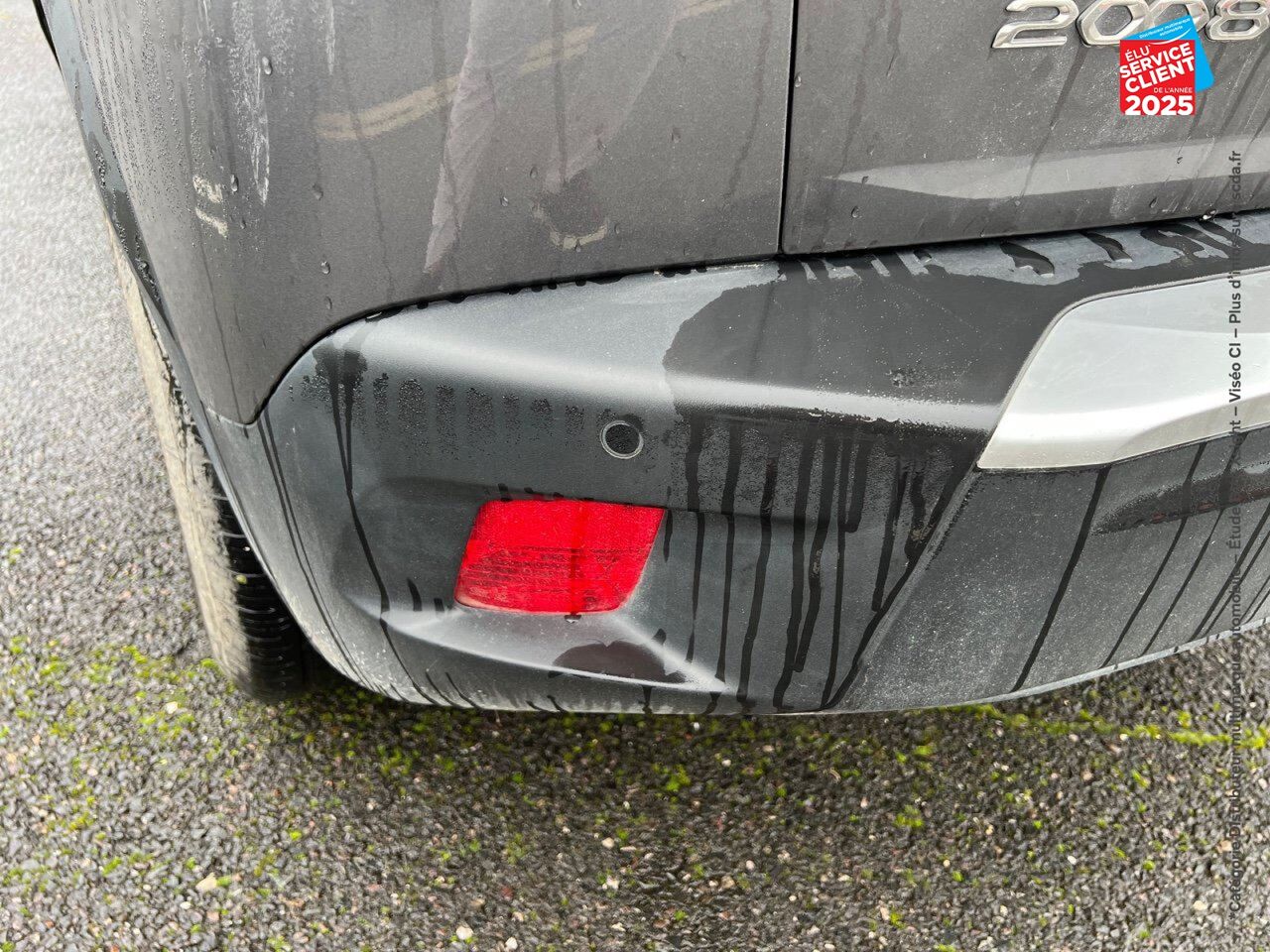 Véhicule d'occasion PEUGEOT 2008 1.2 PURETECH 130CH S/S ACTIVE GPS RADAR AR chez Toyota Saint Dizier