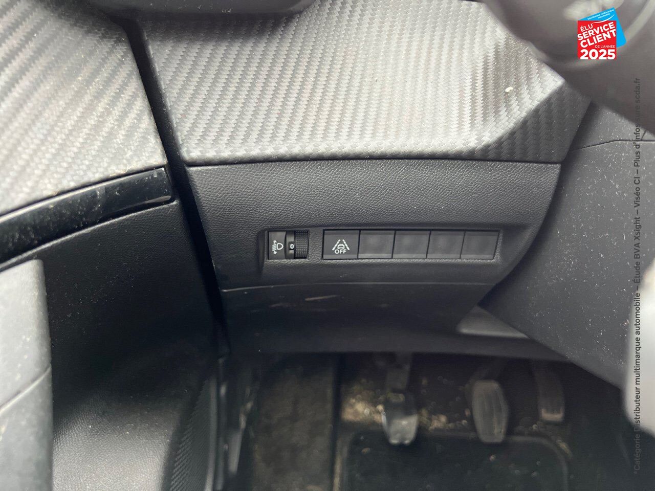 Véhicule d'occasion PEUGEOT 2008 1.2 PURETECH 130CH S/S ACTIVE GPS RADAR AR chez Toyota Saint Dizier