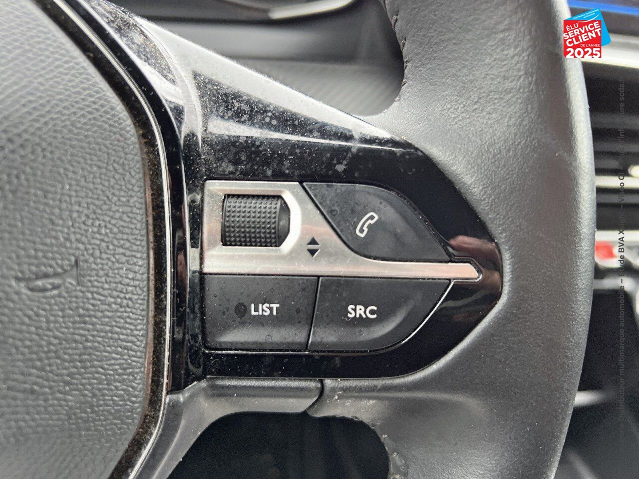 Véhicule d'occasion PEUGEOT 2008 1.2 PURETECH 130CH S/S ACTIVE GPS RADAR AR chez Toyota Saint Dizier