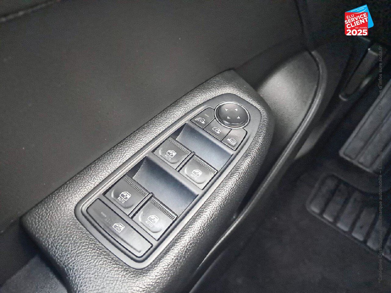 Véhicule d'occasion RENAULT ARKANA 1.3 TCE MILD HYBRID 140CH EVOLUTION EDC -22 GPS CAMERA chez HESS Automobile