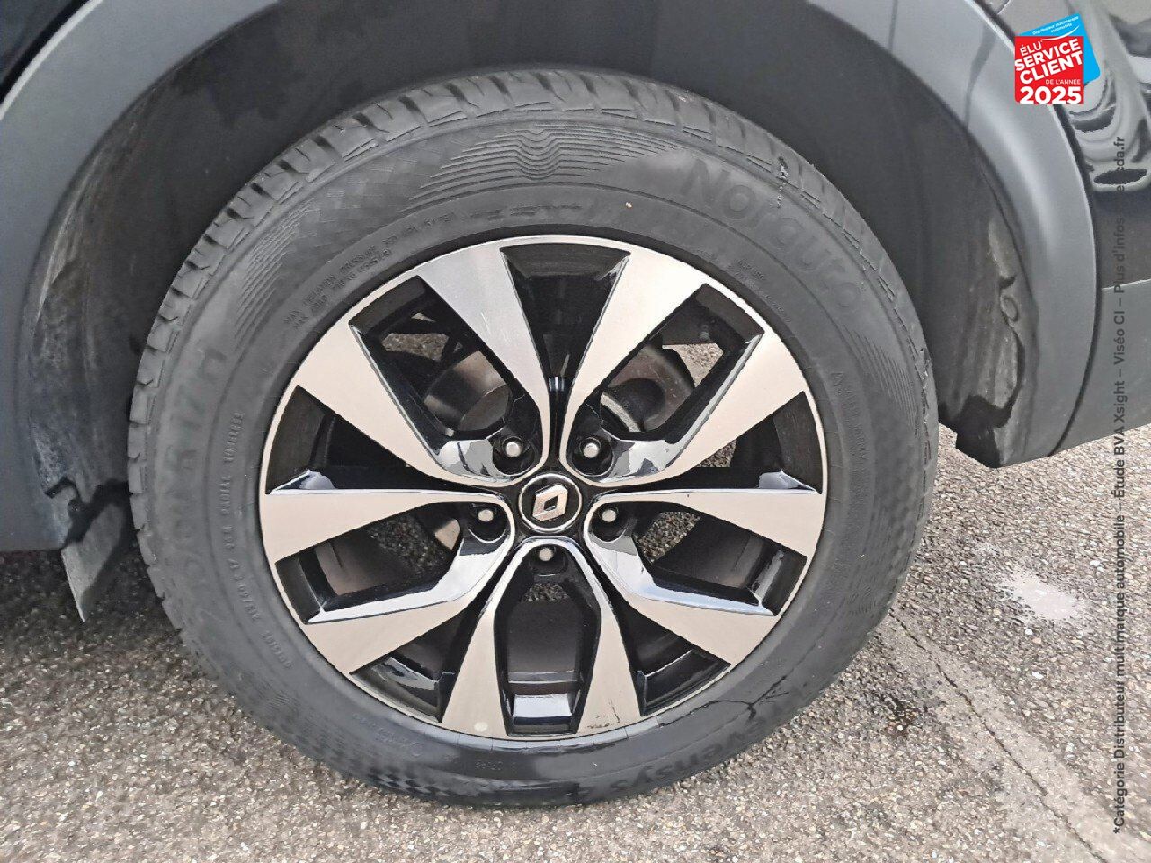 Véhicule d'occasion RENAULT ARKANA 1.3 TCE MILD HYBRID 140CH EVOLUTION EDC -22 GPS CAMERA chez HESS Automobile