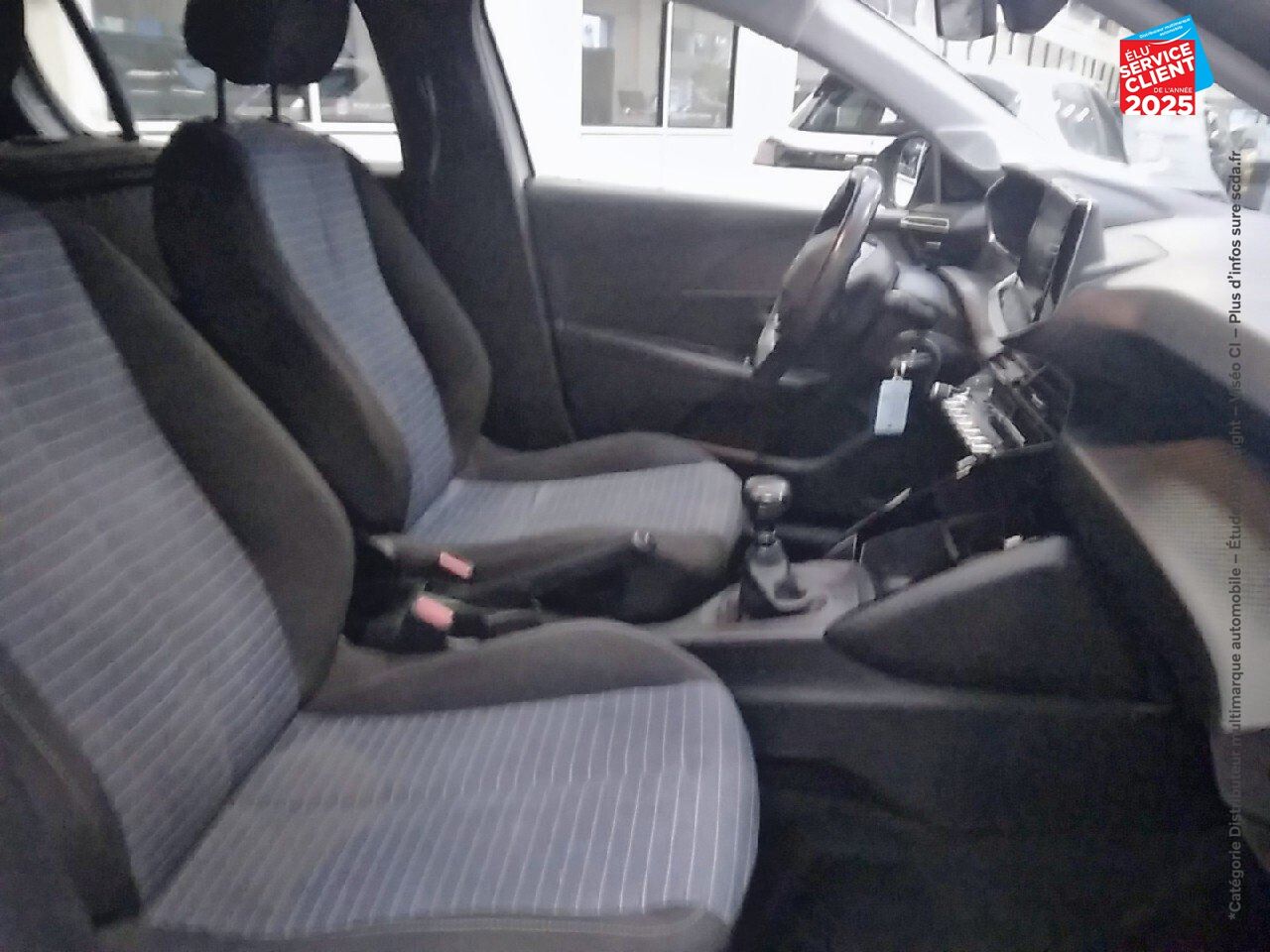 Véhicule d'occasion PEUGEOT 208 BUSINESS R 1.5 BLUEHDI 100CH SS ACTIVE chez Renault Saint-Louis