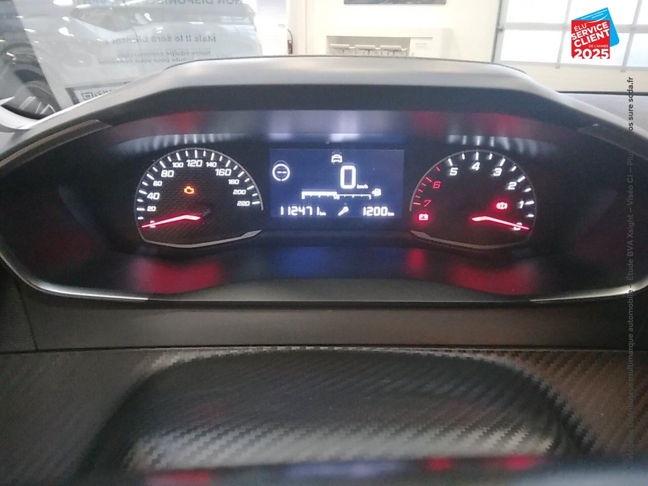 Véhicule d'occasion PEUGEOT 208 BUSINESS R 1.5 BLUEHDI 100CH SS ACTIVE chez Renault Saint-Louis
