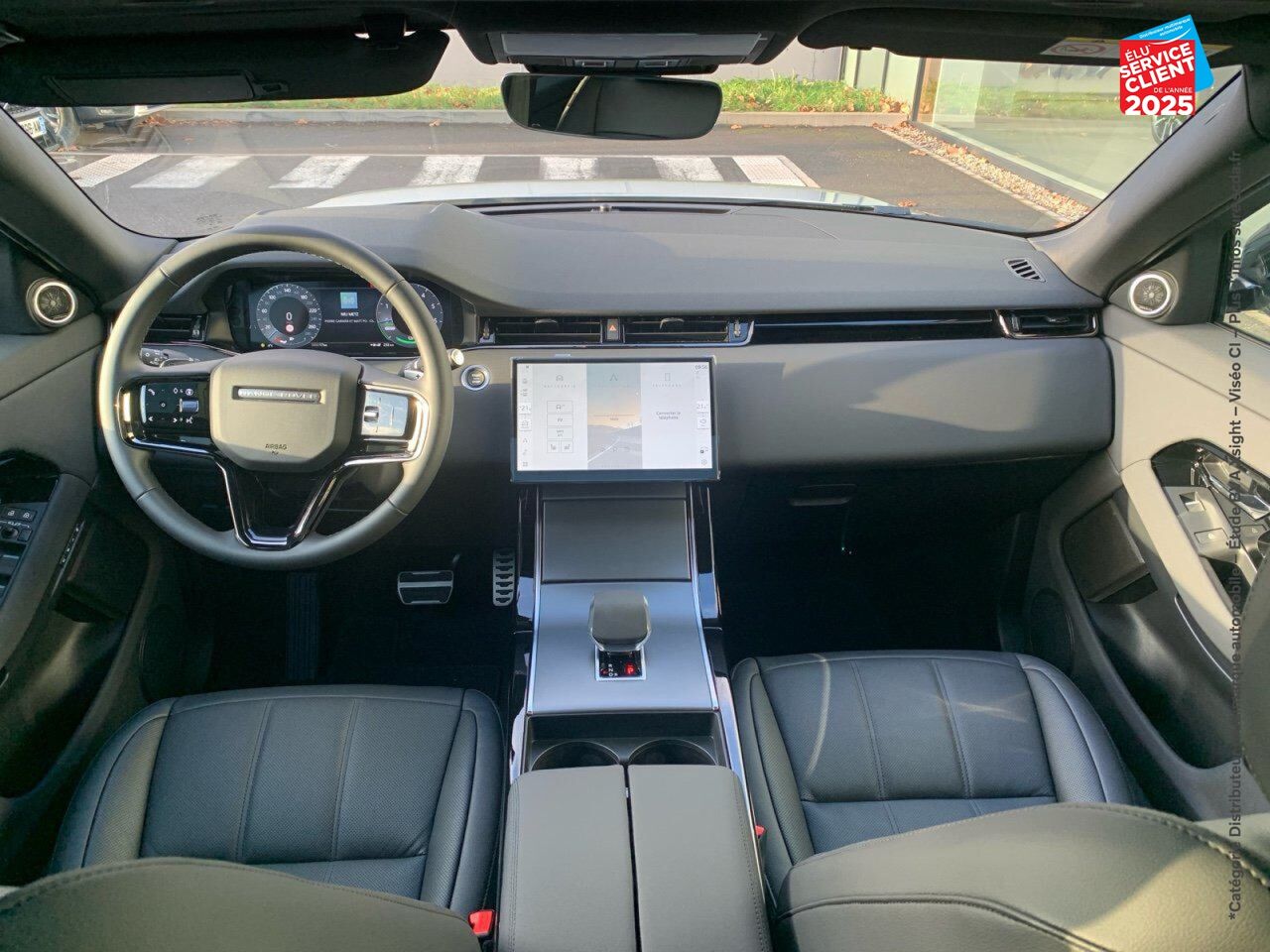 Véhicule d'occasion LAND-ROVER RANGE ROVER EVOQUE 1.5 P270E PHEV 269CH DYNAMIC SE chez Toyota Thionville