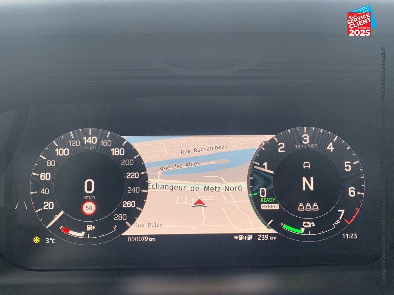 Véhicule neuf LAND-ROVER DISCOVERY SPORT 1.5 P300E 309CH DYNAMIC SE chez Land Rover Metz