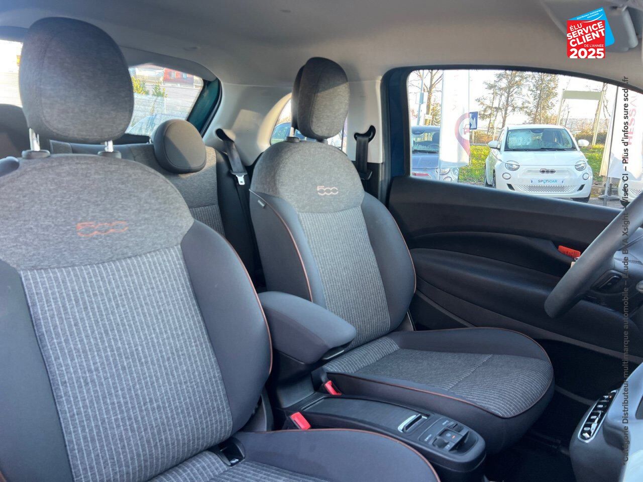 Véhicule d'occasion FIAT 500 E 118CH ICONE chez HESS Automobile
