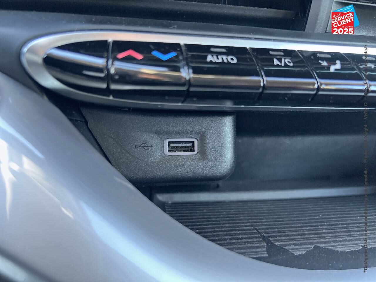 Véhicule d'occasion FIAT 500 E 118CH ICONE chez HESS Automobile