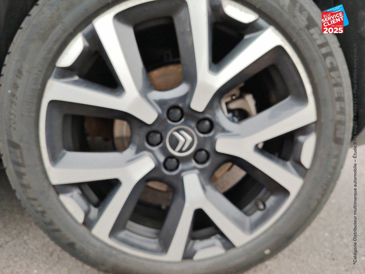 Véhicule d'occasion CITROEN C5 AIRCROSS HYBRID 225CH SHINE PACK E-EAT8 chez Renault Saint-Louis