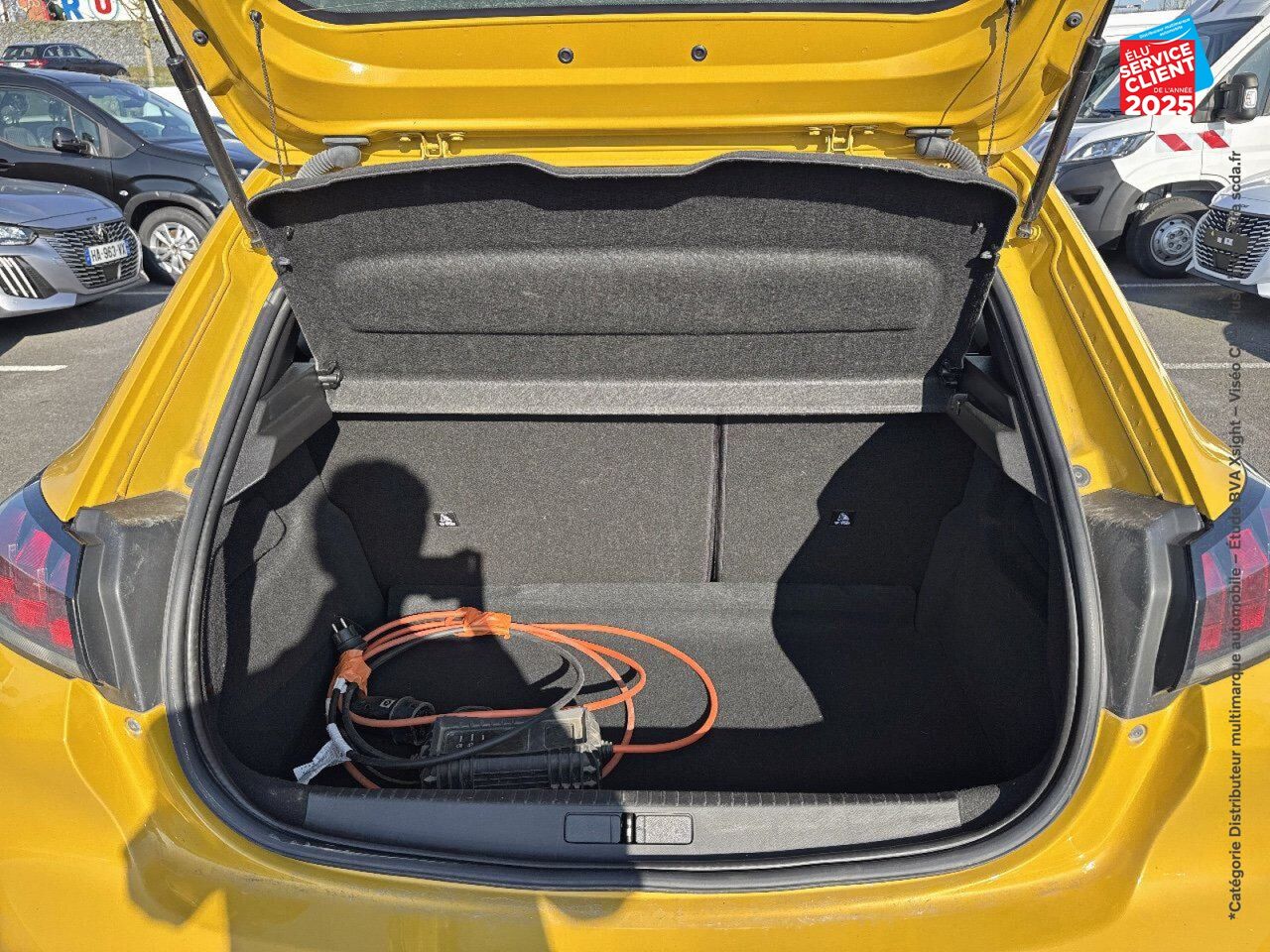 Véhicule d'occasion PEUGEOT 208 E-208 136CH ACTIVE chez Renault Colmar