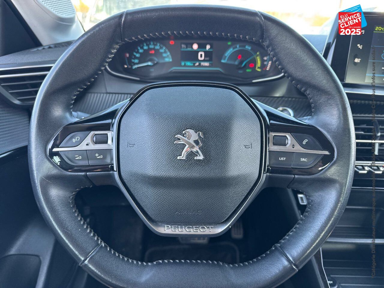 Véhicule d'occasion PEUGEOT 208 E-208 136CH ACTIVE chez Renault Colmar