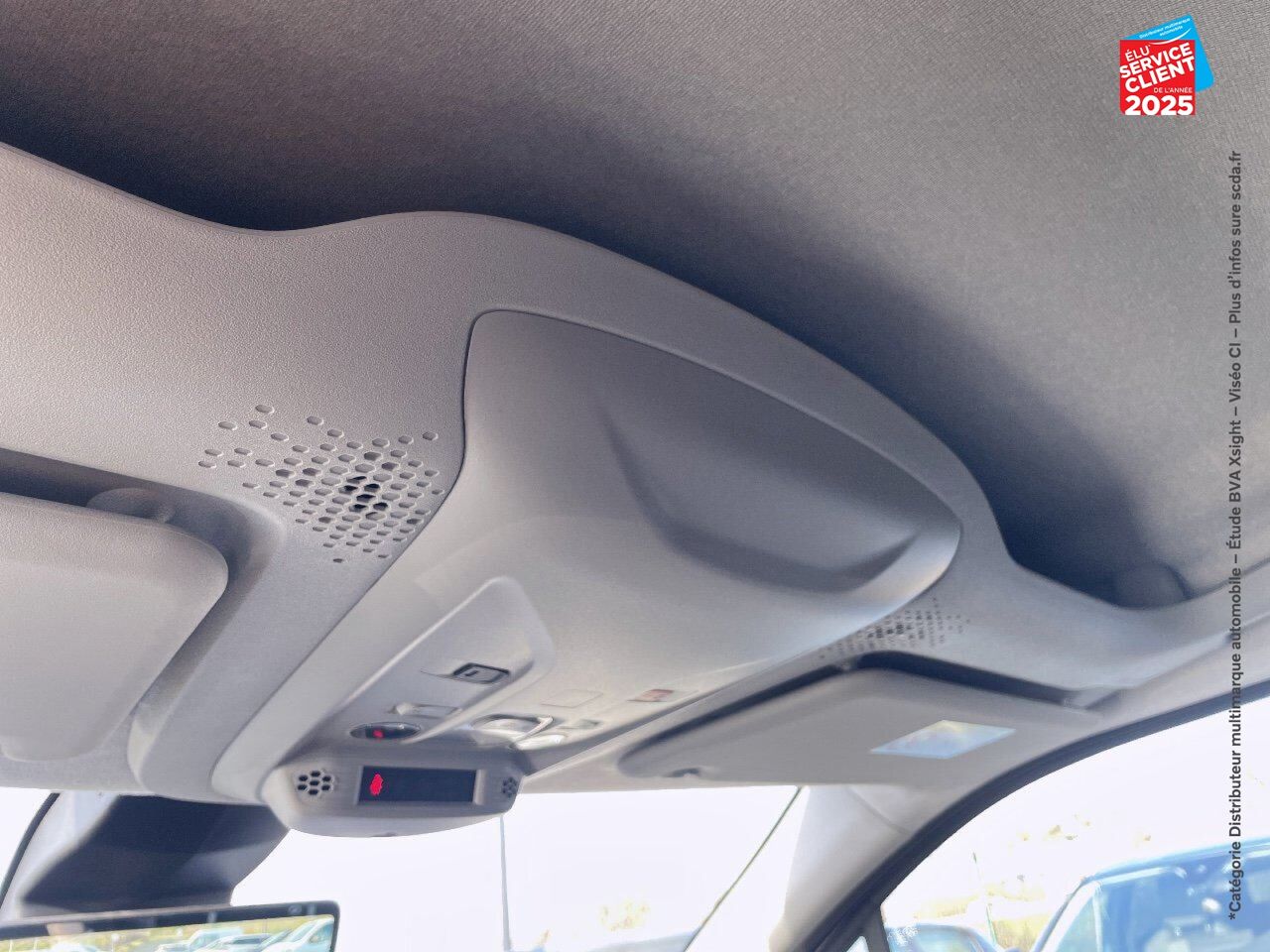 Véhicule d'occasion PEUGEOT PARTNER M 650KG BLUEHDI 100CH SS PACK ASPHALT CONNECT chez Renault Colmar