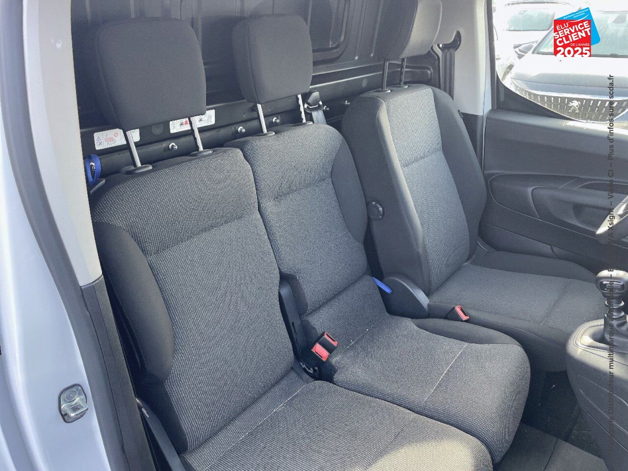 Véhicule d'occasion PEUGEOT PARTNER M 650KG BLUEHDI 100CH SS PACK ASPHALT CONNECT chez Renault Colmar