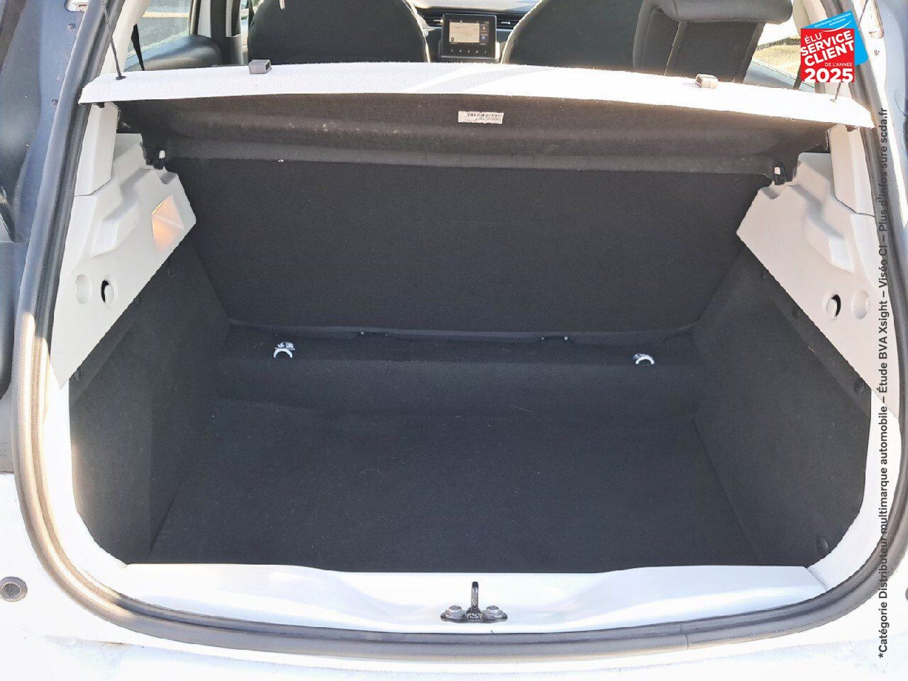 Véhicule d'occasion RENAULT ZOE BUSINESS CHARGE NORMALE R110 - 20 chez Renault Colmar