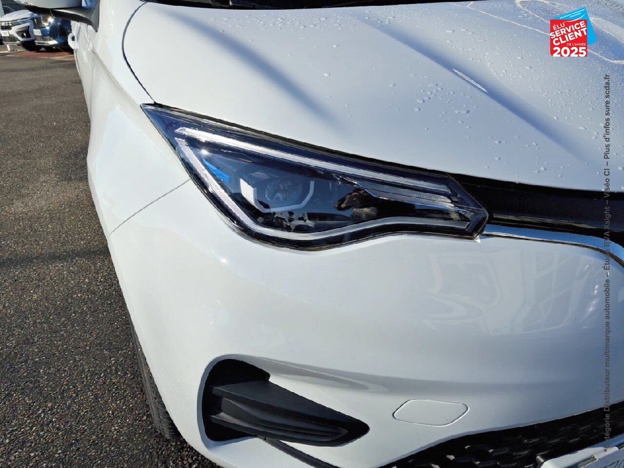 Véhicule d'occasion RENAULT ZOE BUSINESS CHARGE NORMALE R110 - 20 chez Renault Colmar