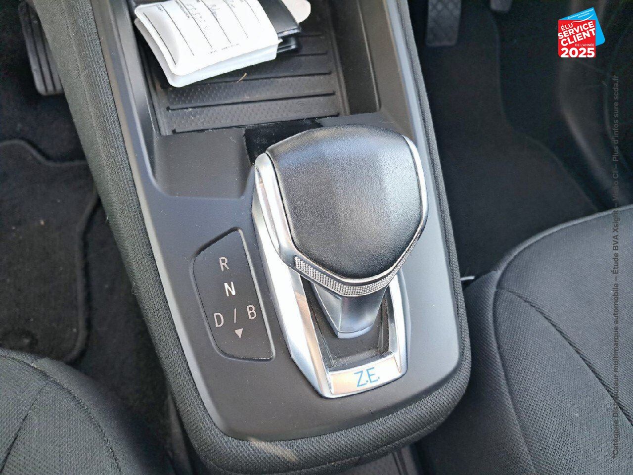 Véhicule d'occasion RENAULT ZOE BUSINESS CHARGE NORMALE R110 - 20 chez Renault Colmar