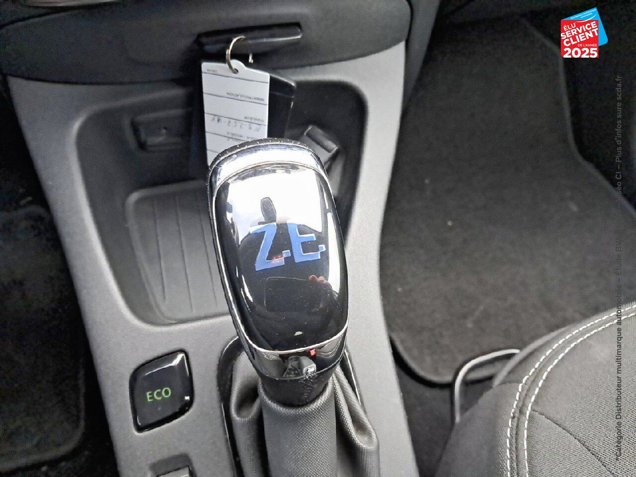 Véhicule d'occasion RENAULT ZOE INTENS CHARGE NORMALE R90 GPS CAMERA chez Toyota Bar le Duc