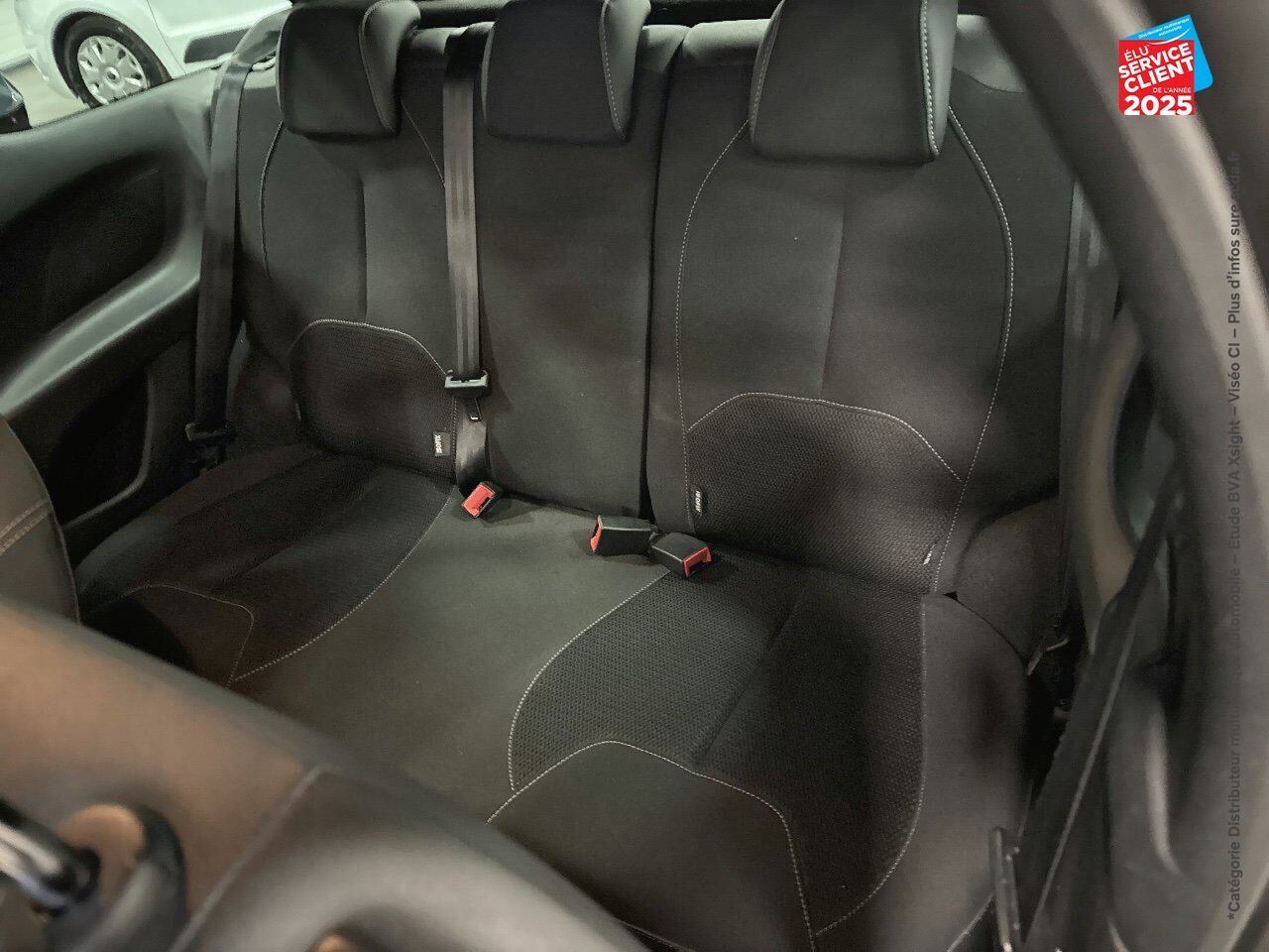 Véhicule d'occasion CITROEN DS3 PURETECH 110CH SO CHIC SS chez Toyota Saint Dizier