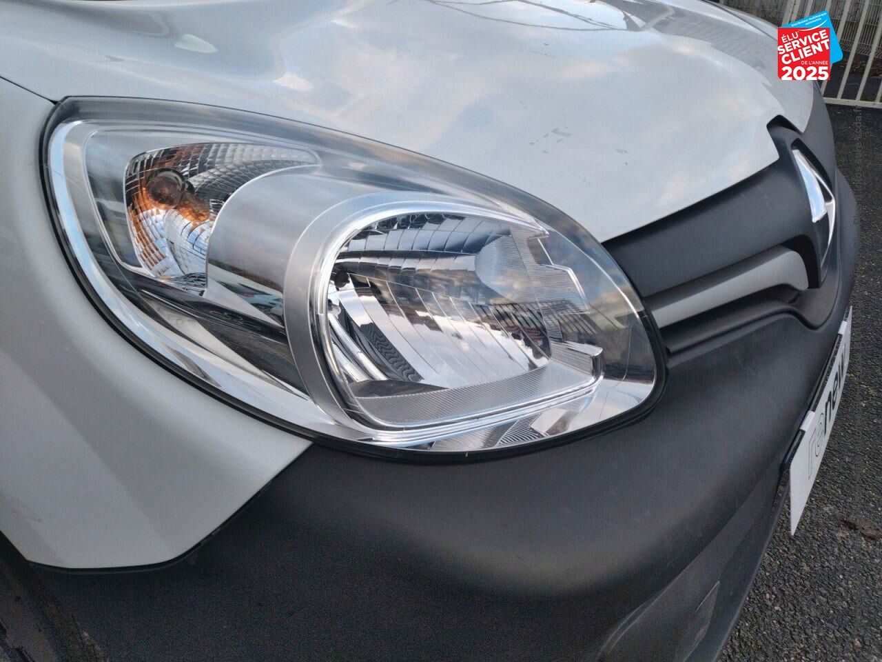 Véhicule d'occasion RENAULT KANGOO EXPRESS 1.5 BLUE DCI 80CH GRAND CONFORT 5CV chez Renault Sélestat