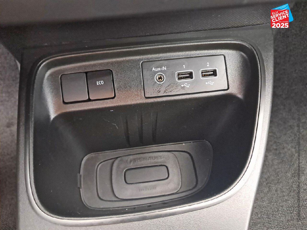 Véhicule d'occasion RENAULT TWINGO E-TECH ELECTRIC ZEN R80 ACHAT INTEGRAL - 21MY RADAR AR chez Opel Thionville