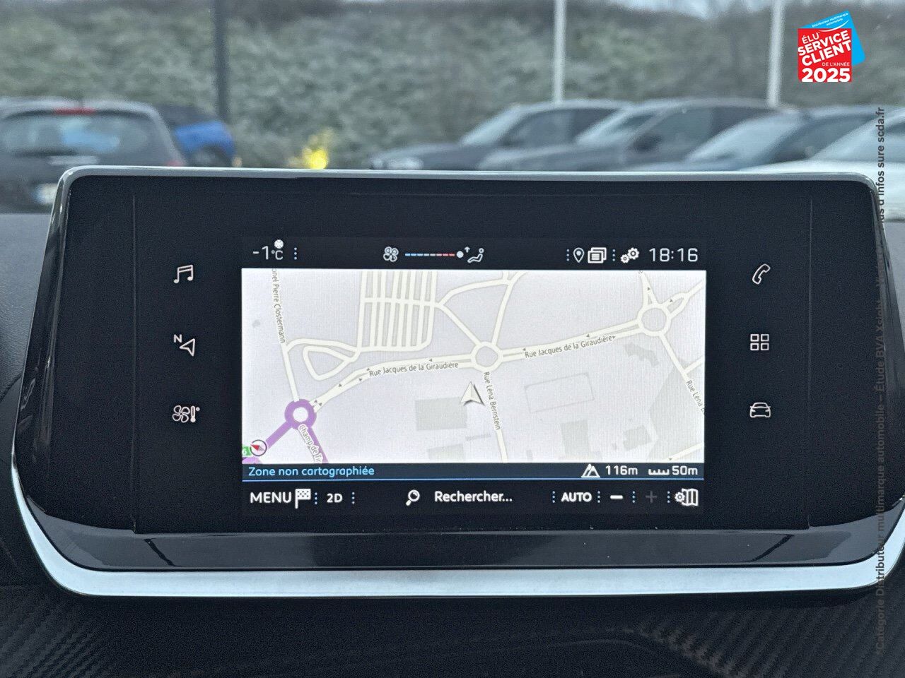 Véhicule d'occasion PEUGEOT 208 1.2 PURETECH 100CH S/S STYLE EAT8 GPS CAMERA chez Hyundai Epernay