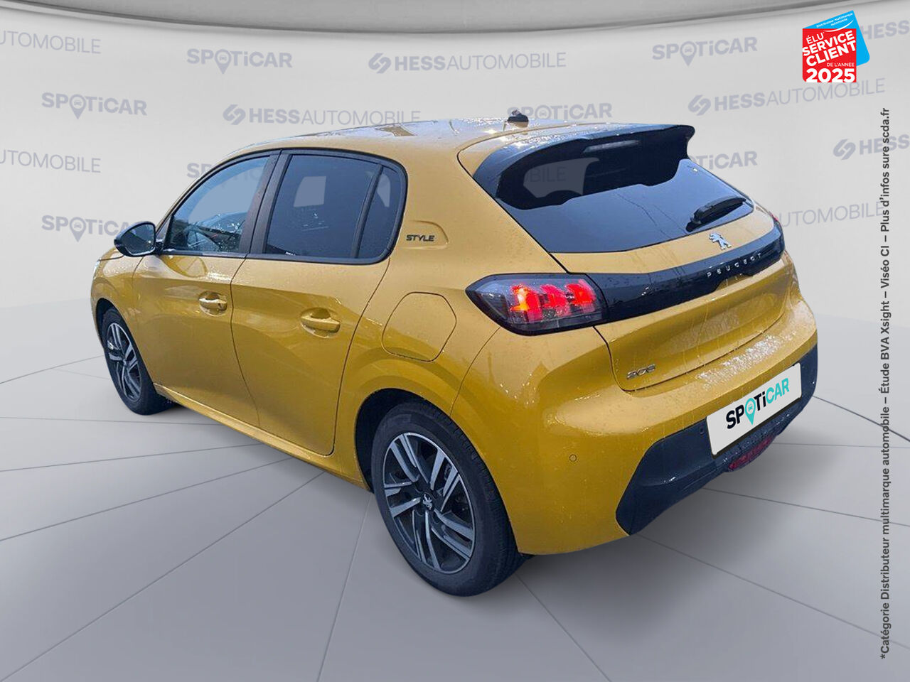 Véhicule d'occasion PEUGEOT 208 1.2 PURETECH 100CH S/S STYLE EAT8 GPS CAMERA chez Hyundai Epernay