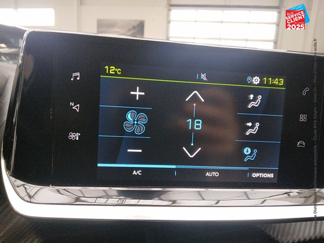 Véhicule d'occasion PEUGEOT 208 E-136CH STYLE CARPLAY chez Renault Saint-Louis