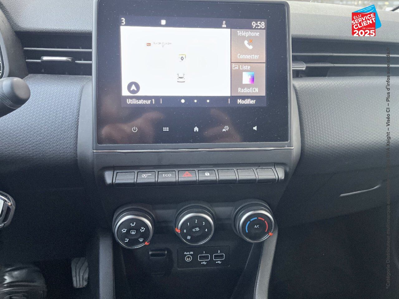 Véhicule d'occasion RENAULT CLIO 1.0 TCE 90CH BUSINESS -21N GPS RADAR AR chez Hyundai Chalons