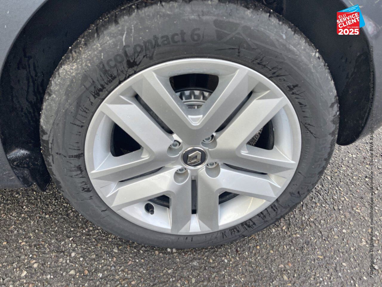 Véhicule d'occasion RENAULT CLIO 1.0 TCE 90CH BUSINESS -21N GPS RADAR AR chez Hyundai Chalons