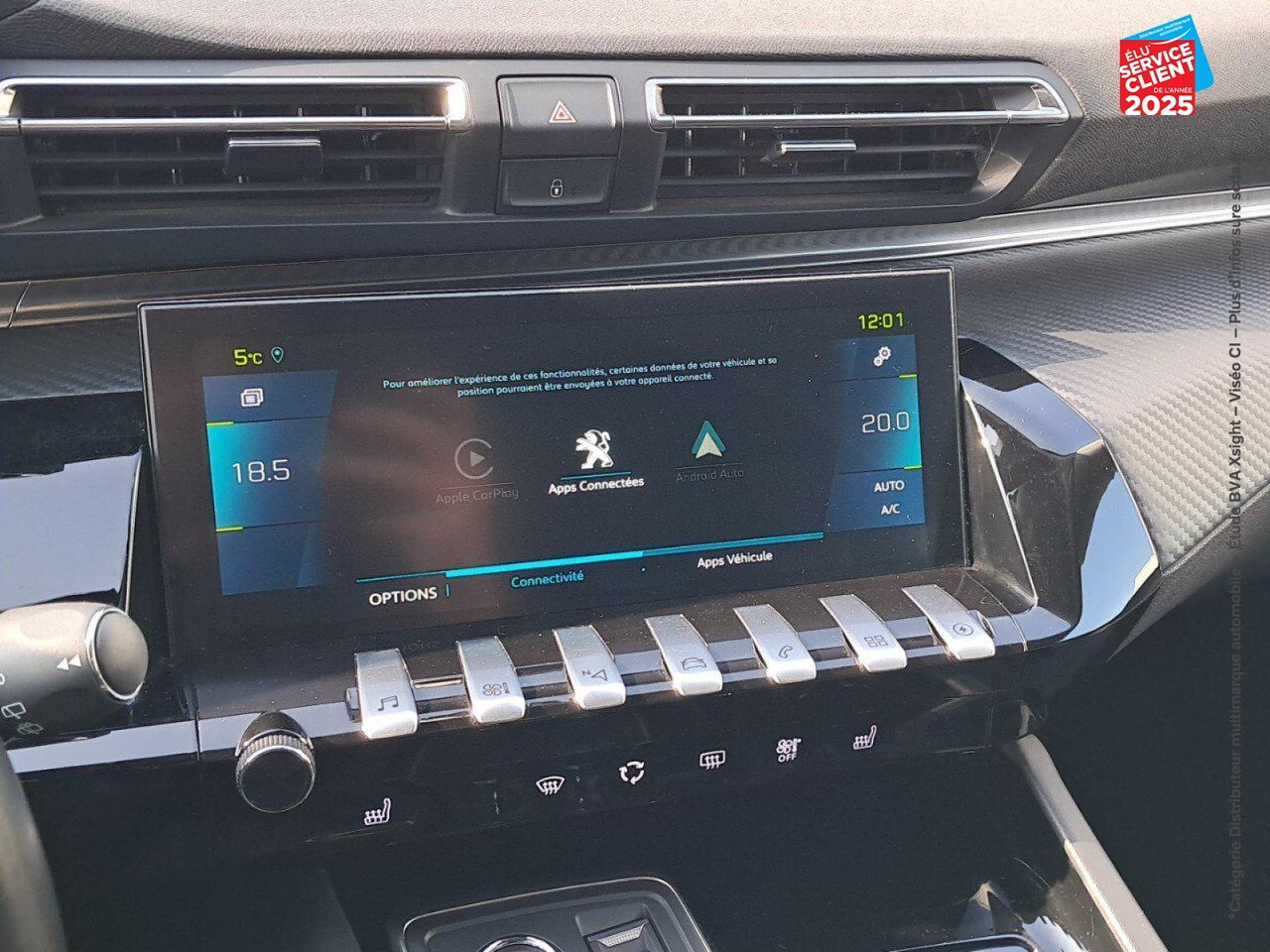 Véhicule d'occasion PEUGEOT 508 SW HYBRID 225CH ALLURE PACK E-EAT8 chez Peugeot Reims