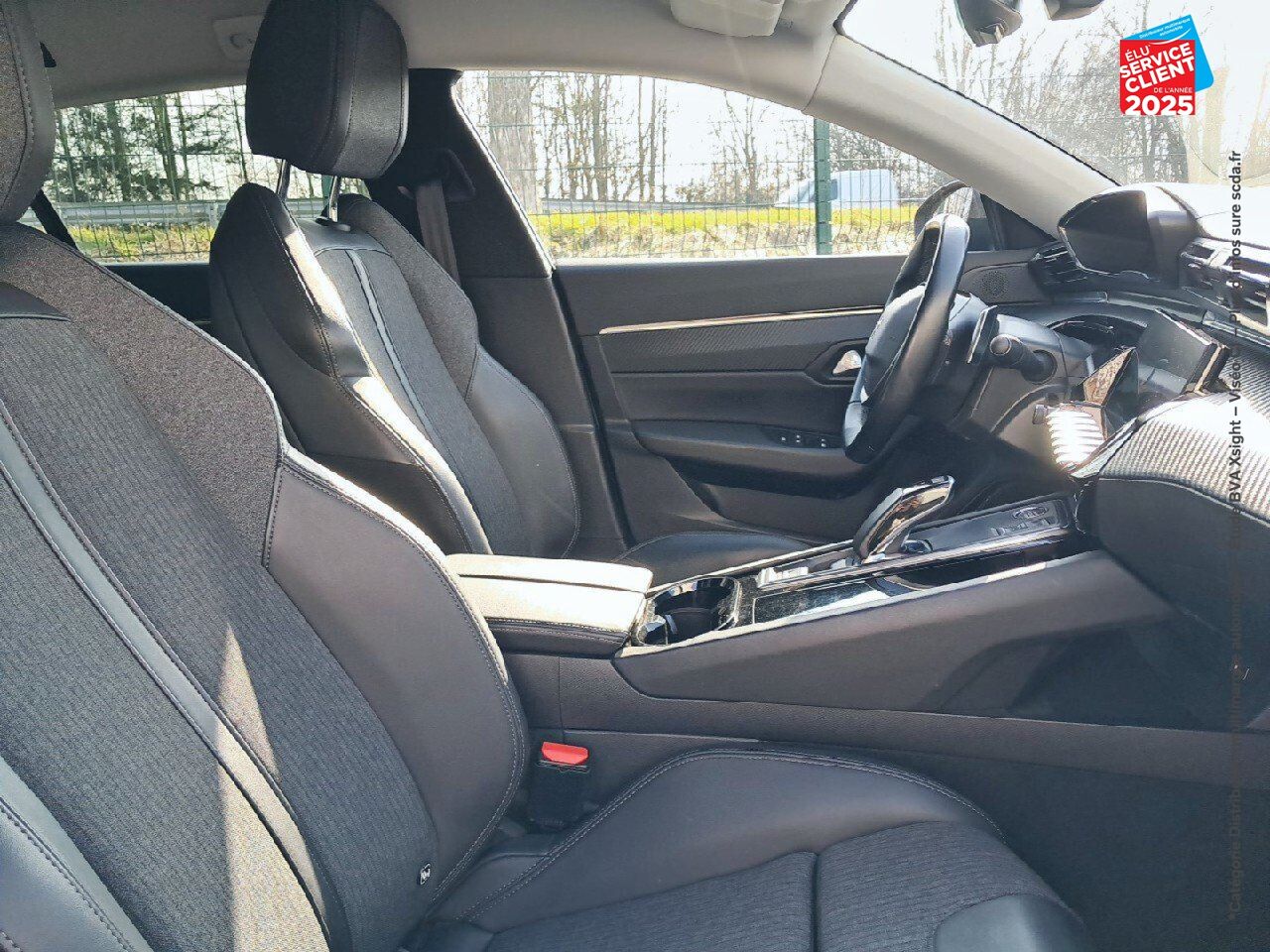 Véhicule d'occasion PEUGEOT 508 SW HYBRID 225CH ALLURE PACK E-EAT8 chez Peugeot Reims