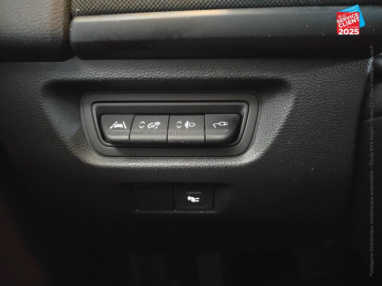 Véhicule d'occasion RENAULT ZOE E-TECH BUSINESS CHARGE NORMALE R110 ACHAT INTEGRAL - 21 chez Toyota Bar le Duc