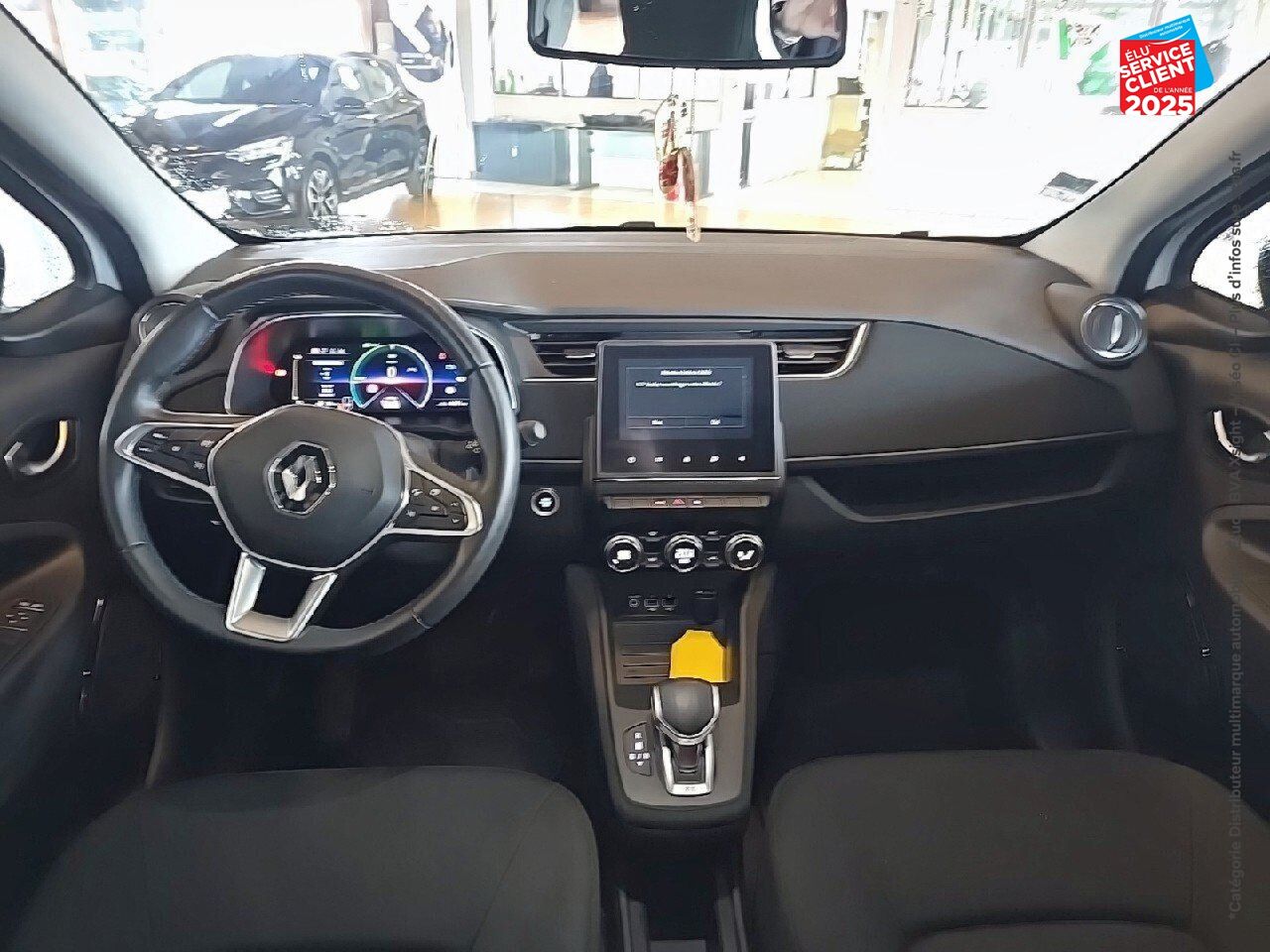 Véhicule d'occasion RENAULT ZOE E-TECH BUSINESS CHARGE NORMALE R110 ACHAT INTEGRAL - 21 chez Toyota Bar le Duc