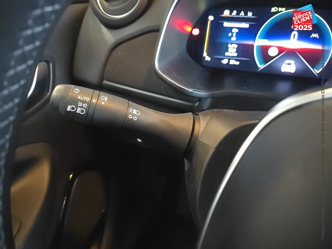 Véhicule d'occasion RENAULT ZOE E-TECH BUSINESS CHARGE NORMALE R110 ACHAT INTEGRAL - 21 chez Toyota Bar le Duc