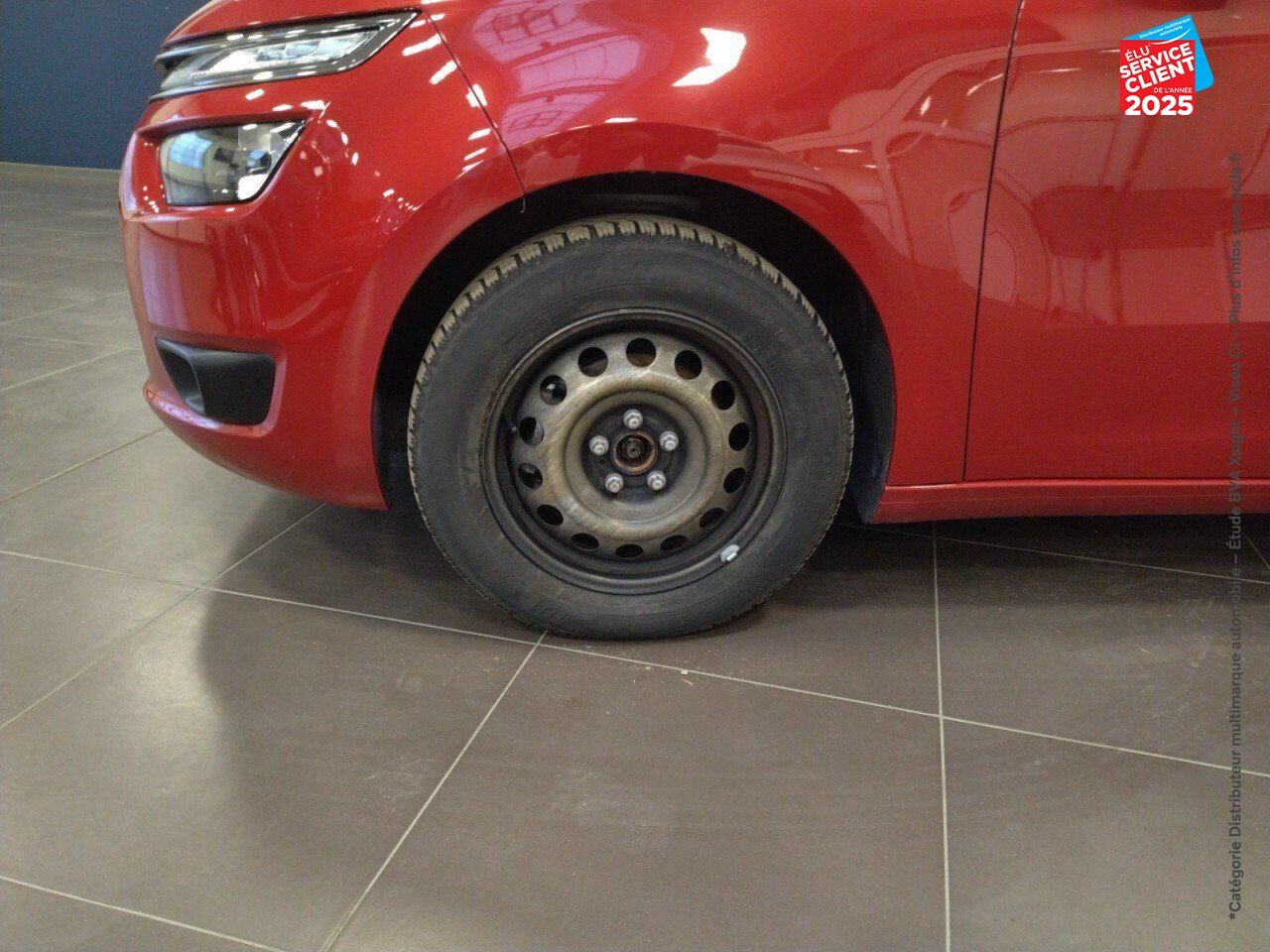 Véhicule d'occasion CITROEN GRAND C4 PICASSO PURETECH 130CH FEEL S/S CAMERA chez Toyota Thionville
