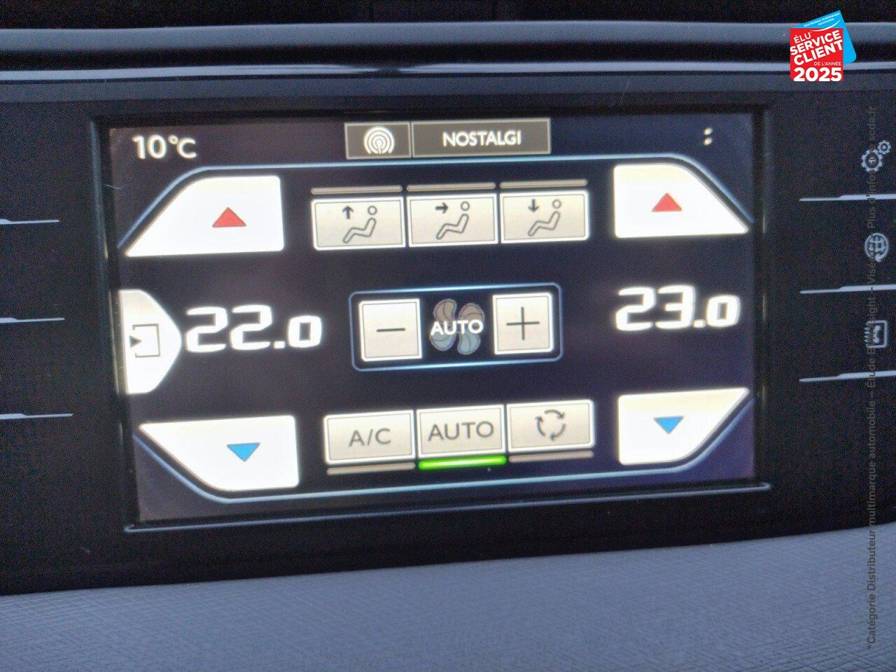 Véhicule d'occasion CITROEN GRAND C4 PICASSO PURETECH 130CH FEEL S/S CAMERA chez Toyota Thionville